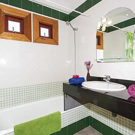 Playa Blanca Sleeps 4 Wifi Playa Blanca (Lanzarote)